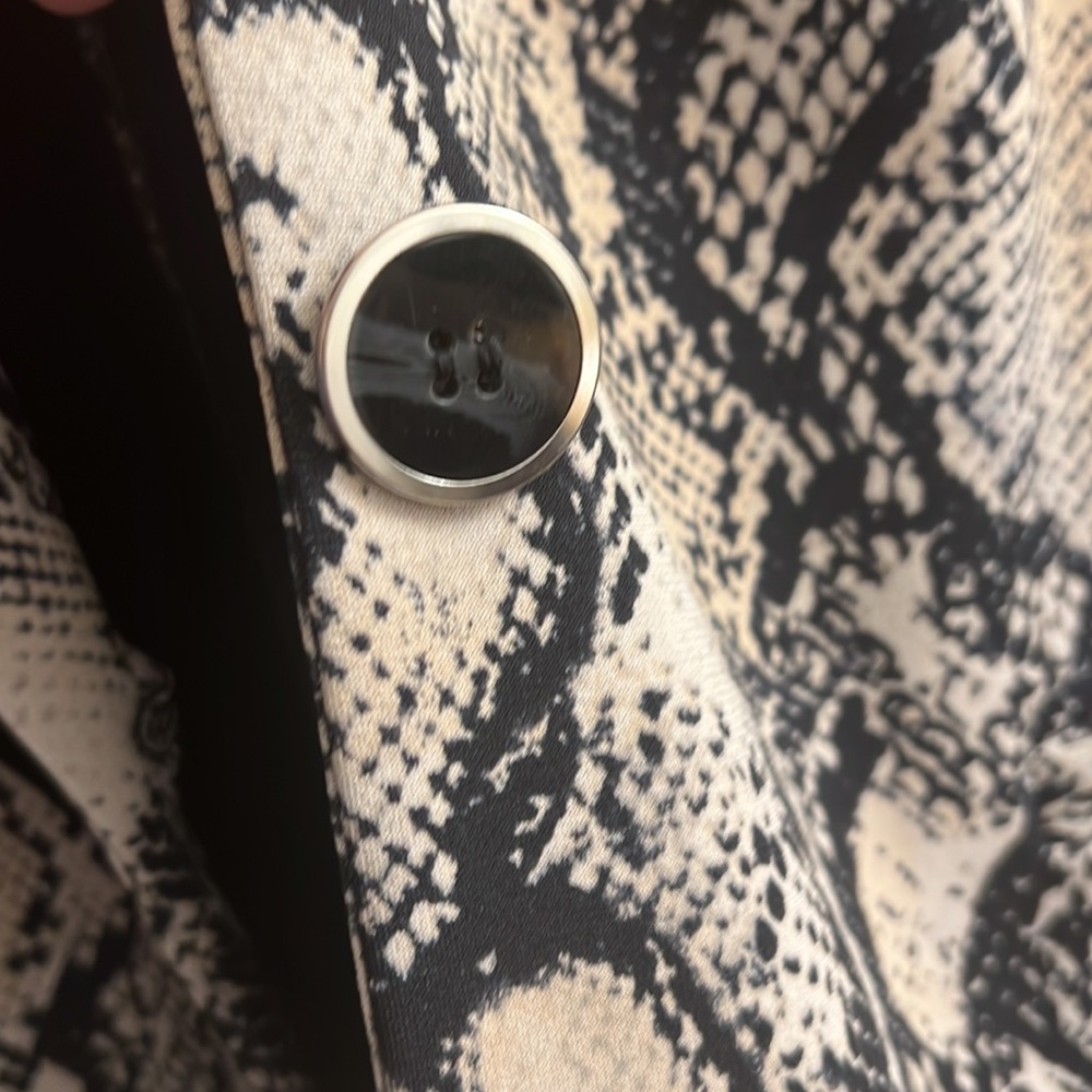 BLAZER - Picture 5 of 6